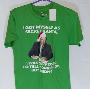 THE OFFICE KEVIN Secret Santa T-Shirt SMALL Christmas NEW w/ TAGS